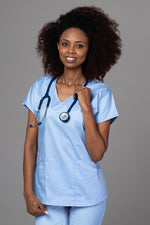 Încărcați imaginea în vizualizatorul Galerie, Costum Medical Premium TAG Ambra | Uniforma Medicala Feminina Cotton Stretch | Bleu Ciel
