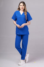 Încărcați imaginea în vizualizatorul Galerie, Costum Medical Premium de dama TAG Cool | Uniforma Medicala de vara | Albastru Marin