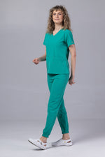 Încărcați imaginea în vizualizatorul Galerie, Costum Medical Premium TAG EVA | Uniforma Dama Poly Spandex | Verde Chirurgical