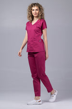 Încărcați imaginea în vizualizatorul Galerie, Costum Medical Premium TAG Ambra | Uniforma Medicala Feminina Cotton Stretch | Zmeura