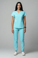 Încărcați imaginea în vizualizatorul Galerie, Costum Medical Premium TAG Ambra | Uniforma Medicala Feminina Cotton Stretch | Aqua