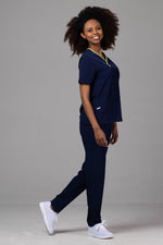 Încărcați imaginea în vizualizatorul Galerie, Costum Medical Premium de dama TAG Onyx | Uniforma Medicala Poly Spandex | Bleumarin cu paspoal Green Apple