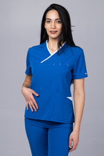 Încărcați imaginea în vizualizatorul Galerie, Costum Medical Premium de dama TAG Onyx | Uniforma Medicala Poly Spandex | Albastru Marin cu paspoal Alb