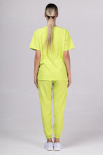 Încărcați imaginea în vizualizatorul Galerie, Costum Medical Premium TAG Stellar | Uniforma Medicala Unisex Poly Spandex | Green Apple