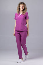 Încărcați imaginea în vizualizatorul Galerie, Costum Medical Premium de dama TAG Onyx | Uniforma Medicala Poly Spandex | Mov cu paspoal Alb
