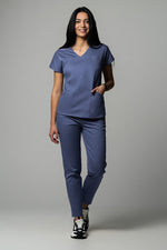 Încărcați imaginea în vizualizatorul Galerie, Costum Medical Premium TAG Ambra | Uniforma Medicala Feminina Cotton Stretch | Gri Petrol