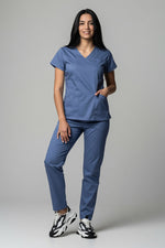Încărcați imaginea în vizualizatorul Galerie, Costum Medical Premium TAG Ambra | Uniforma Medicala Feminina Cotton Stretch | Gri Petrol
