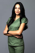 Încărcați imaginea în vizualizatorul Galerie, Costum Medical Premium TAG Ambra | Uniforma Medicala Feminina Cotton Stretch | Kaki