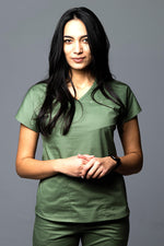 Încărcați imaginea în vizualizatorul Galerie, Costum Medical Premium TAG Ambra | Uniforma Medicala Feminina Cotton Stretch | Kaki