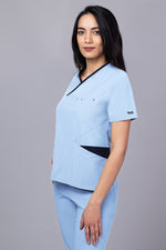 Încărcați imaginea în vizualizatorul Galerie, Costum Medical Premium de dama TAG Onyx | Uniforma Medicala Poly Spandex | Bleu Ciel cu paspoal Bleumarin