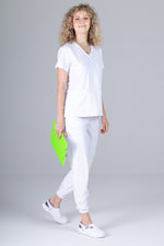 Încărcați imaginea în vizualizatorul Galerie, Costum Medical Premium TAG EVA | Uniforma Dama Poly Spandex | Alb