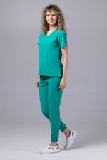 Încărcați imaginea în vizualizatorul Galerie, Costum Medical Premium TAG EVA | Uniforma Dama Poly Spandex | Verde Chirurgical