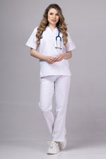Încărcați imaginea în vizualizatorul Galerie, Costum Medical TAG ClassIQ | Uniforma Medicala Unisex Bumbac-Poliester | Alb