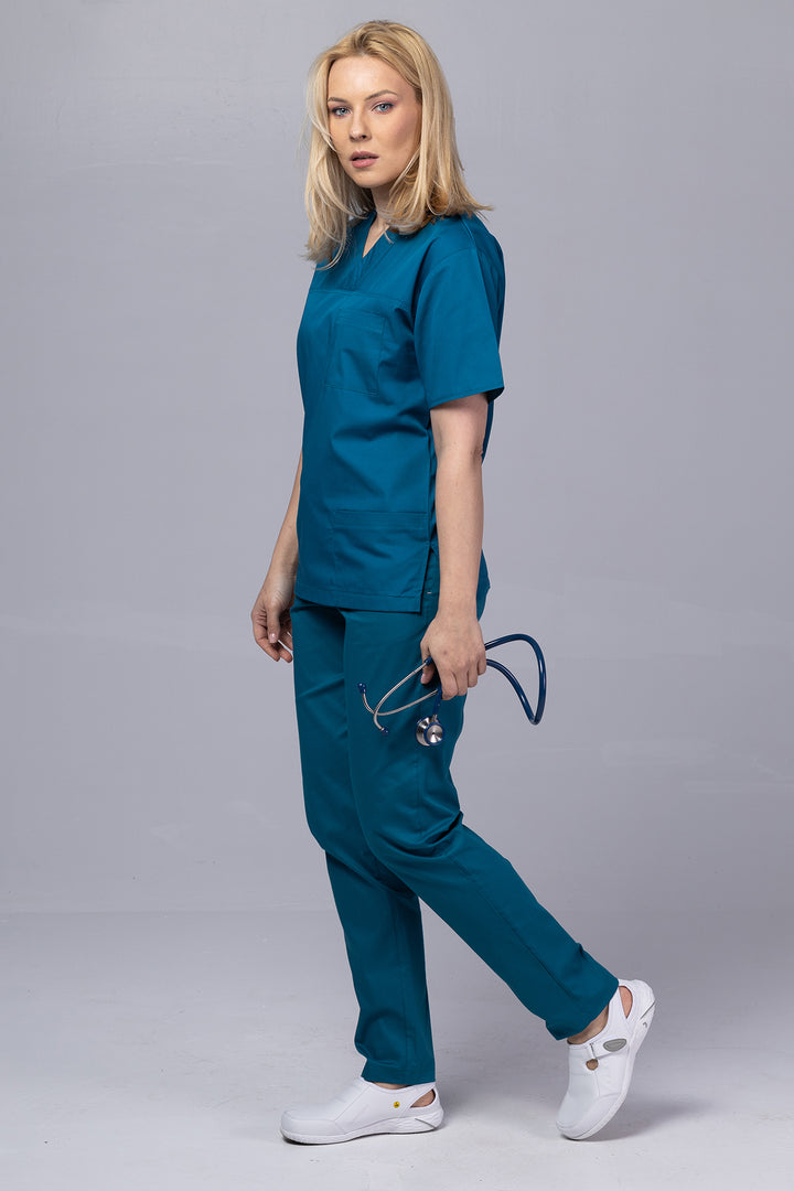 Costum Medical TAG ClassIQ | Uniforma Medicala Unisex Bumbac-Poliester | Pacific Blue