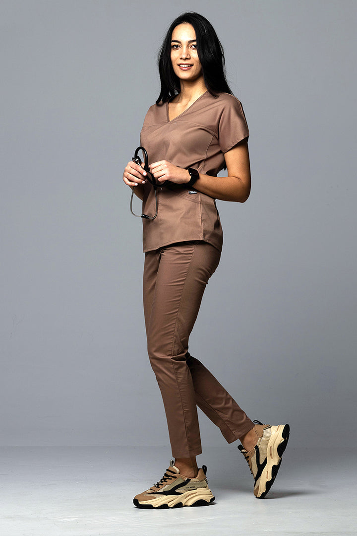 Costum Medical Premium TAG Ambra | Uniforma Medicala Feminina Cotton Stretch | Cafeniu