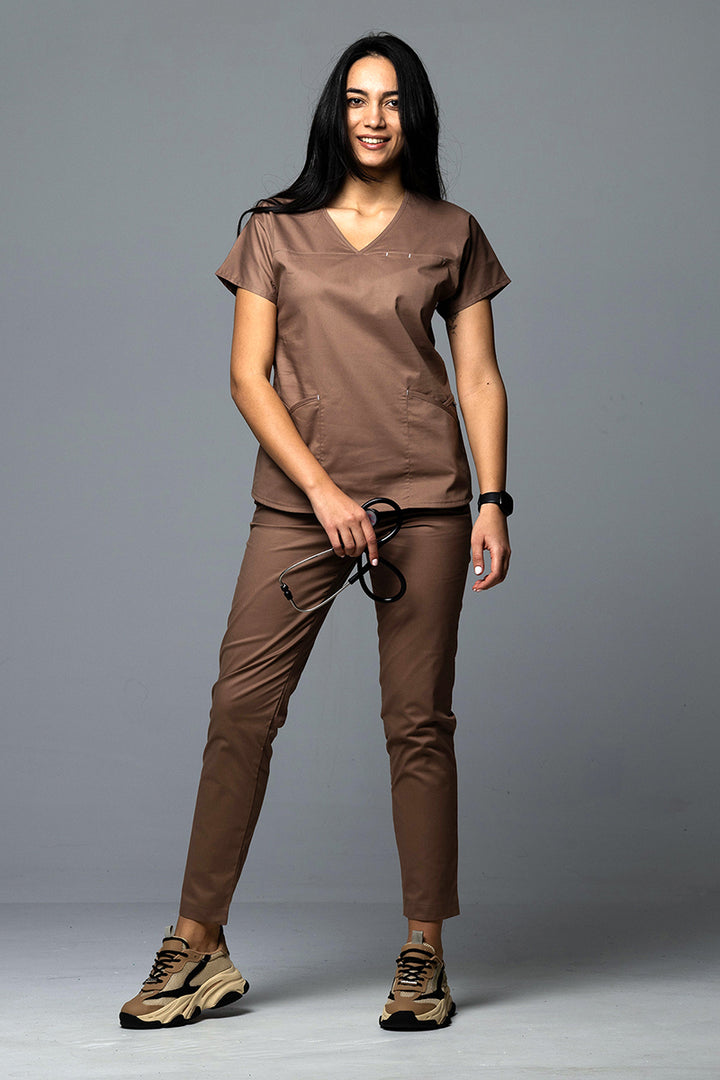 Costum Medical Premium TAG Ambra | Uniforma Medicala Feminina Cotton Stretch | Cafeniu