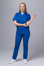 Încărcați imaginea în vizualizatorul Galerie, Costum Medical TAG ClassIQ | Uniforma Medicala Unisex Bumbac-Poliester | Albastru Marin
