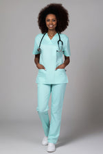 Încărcați imaginea în vizualizatorul Galerie, Costum Medical de dama TAG Premium Unisex | Uniforma Medicala Unisex Cotton Stretch | Fistic