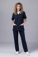 Încărcați imaginea în vizualizatorul Galerie, Costum Medical Premium TAG Stellar | Uniforma Medicala Unisex Poly Spandex | Bleumarin