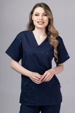 Încărcați imaginea în vizualizatorul Galerie, Costum Medical Premium de dama TAG Cool | Uniforma Medicala de vara | Bleumarin