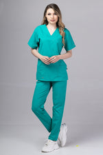 Încărcați imaginea în vizualizatorul Galerie, Costum Medical Premium de dama TAG Cool | Uniforma Medicala de vara | Verde Chirurgical