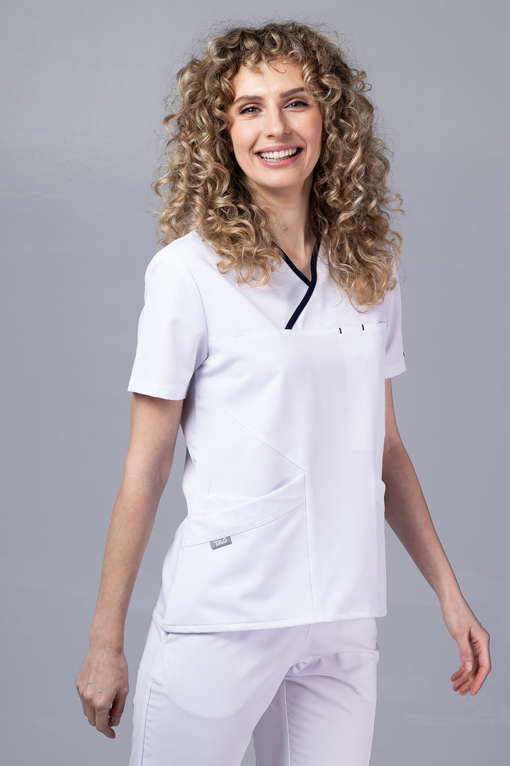 Costum Medical Premium de dama TAG Onyx | Uniforma Medicala Poly Spandex | Alb cu paspoal Bleumarin