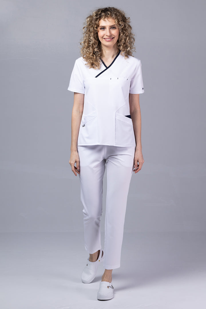 Costum Medical Premium de dama TAG Onyx | Uniforma Medicala Poly Spandex | Alb cu paspoal Bleumarin