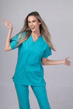 Încărcați imaginea în vizualizatorul Galerie, Costum Medical Premium de dama TAG Cool | Uniforma Medicala de vara | Turcoaz