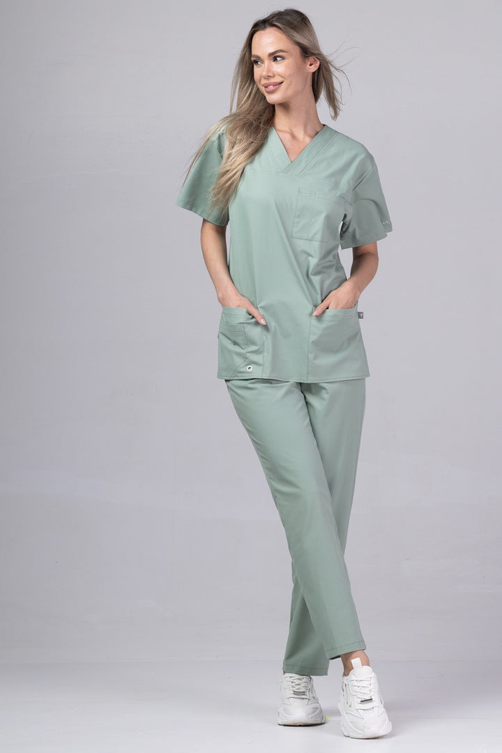 Costum Medical Premium de dama TAG Cool | Uniforma Medicala de vara | Tender Green