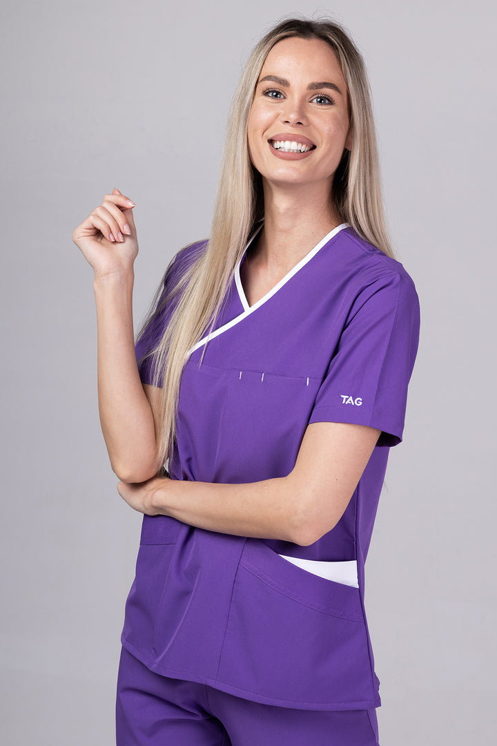 Costum Medical Premium de dama TAG Onyx | Uniforma Medicala Poly Spandex | Velvet cu paspoal Alb