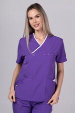 Încărcați imaginea în vizualizatorul Galerie, Costum Medical Premium de dama TAG Onyx | Uniforma Medicala Poly Spandex | Velvet cu paspoal Alb