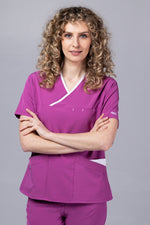 Încărcați imaginea în vizualizatorul Galerie, Costum Medical Premium de dama TAG Onyx | Uniforma Medicala Poly Spandex | Mov cu paspoal Alb