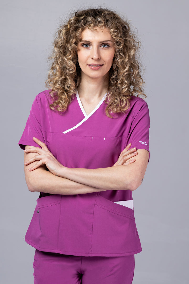 Costum Medical Premium de dama TAG Onyx | Uniforma Medicala Poly Spandex | Mov cu paspoal Alb