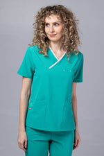 Încărcați imaginea în vizualizatorul Galerie, Costum Medical Premium de dama TAG Onyx | Uniforma Medicala Poly Spandex | Verde Chirurgical cu paspoal Alb
