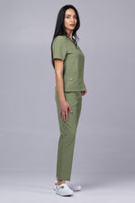 Încărcați imaginea în vizualizatorul Galerie, Costum Medical Premium de dama TAG Onyx | Uniforma Medicala Poly Spandex | Kaki cu paspoal Bleumarin
