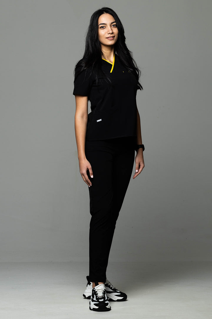 Costum Medical Premium de dama TAG Onyx | Uniforma Medicala Poly Spandex | Negru cu paspoal Galben