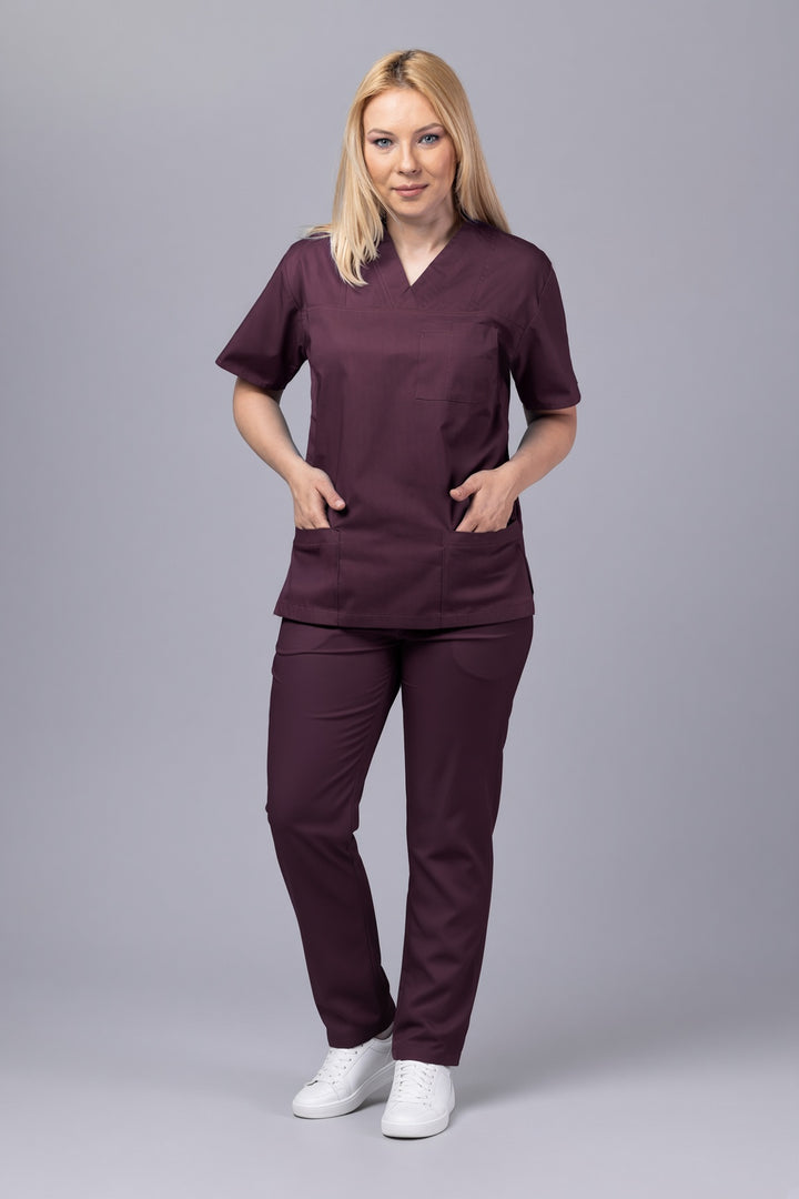 Costum Medical TAG ClassIQ | Uniforma Medicala Unisex Bumbac-Poliester | Merlot