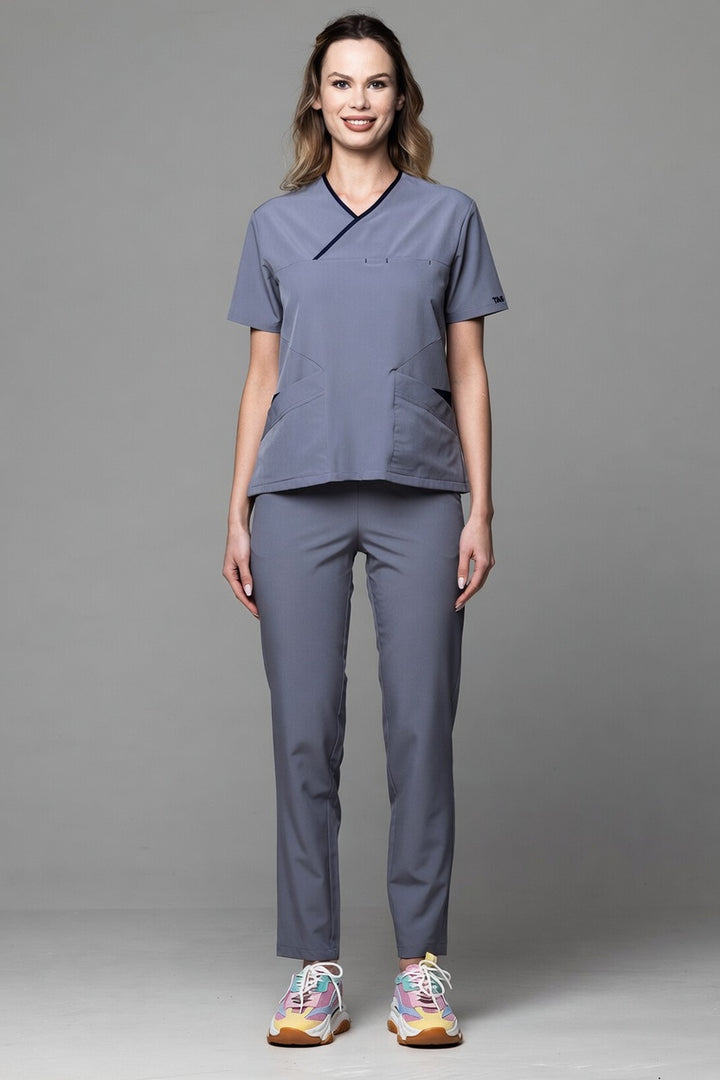 Costum Medical Premium de dama TAG Onyx | Uniforma Medicala Poly Spandex | Gri cu paspoal Bleumarin