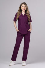 Încărcați imaginea în vizualizatorul Galerie, Costum Medical TAG ClassIQ | Uniforma Medicala Unisex Bumbac-Poliester | Rubin